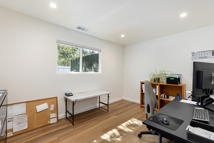 More Photos Of 18184 Geyserville Ave, Geyserville Industrial For Sale
