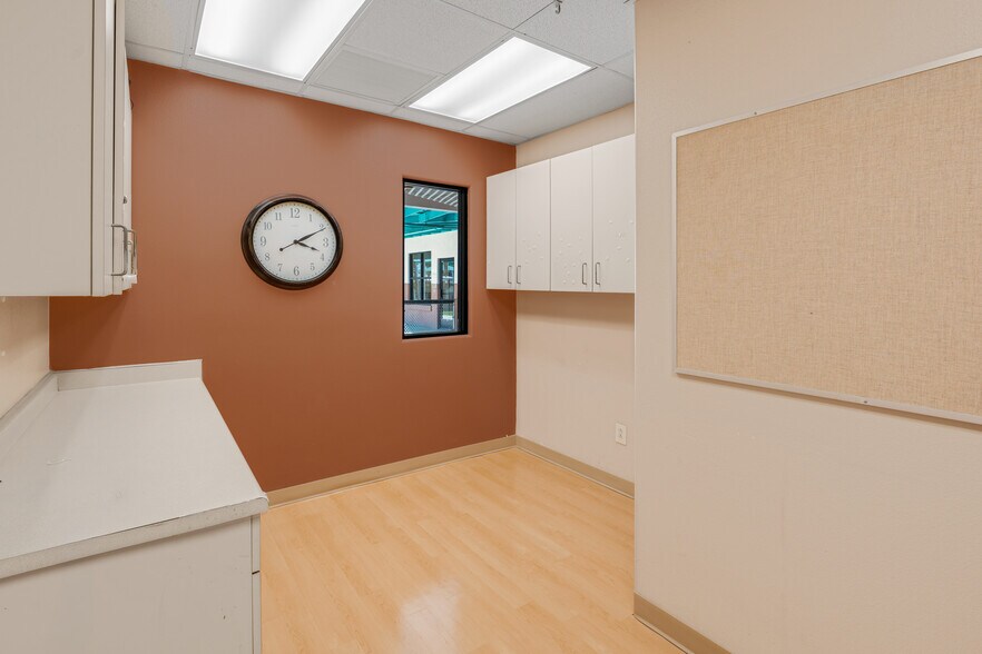 More Photos Of 1151 W Ray Rd, Chandler Daycare Center For Sale