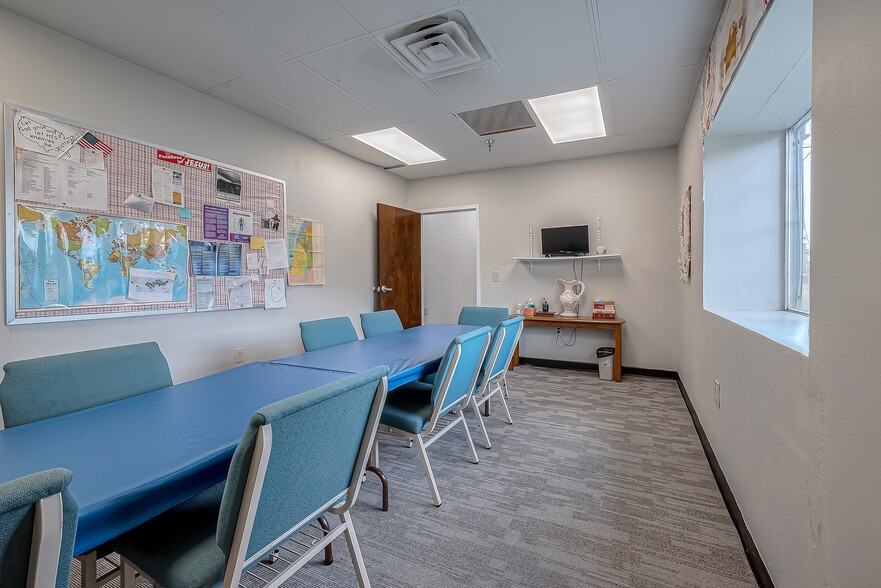 More Photos Of 1035 Fairmont Pky, Pasadena Religious Facility For Sale