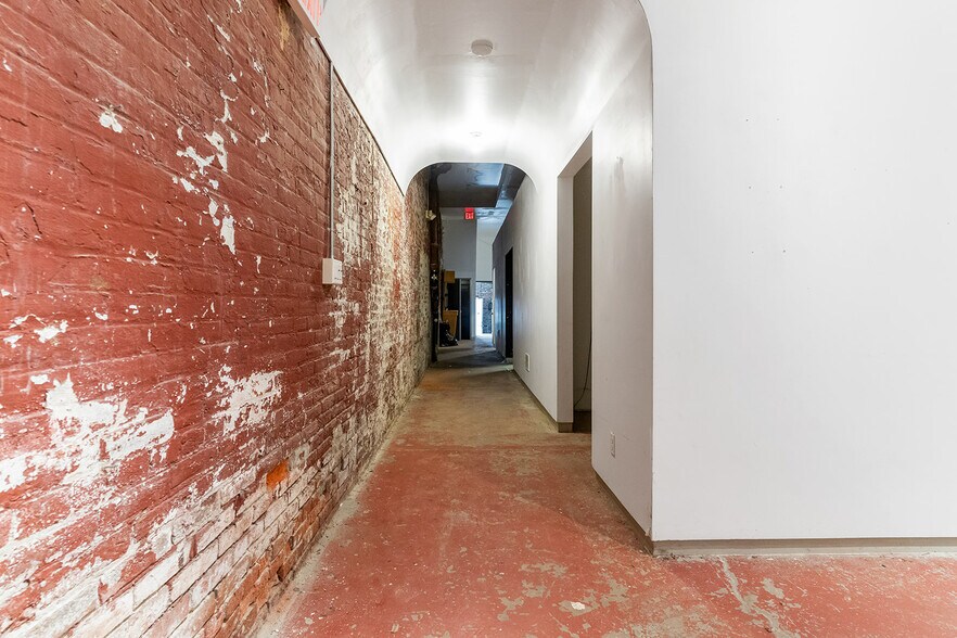 More Photos Of 1301-1305 Germantown Ave, Philadelphia Storefront Retail Residential For Sale