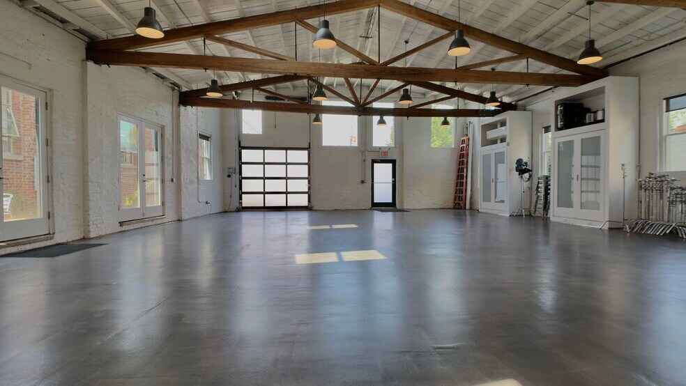 More Photos Of 76 Prince St, Kingston Storefront Retail Office For Sale