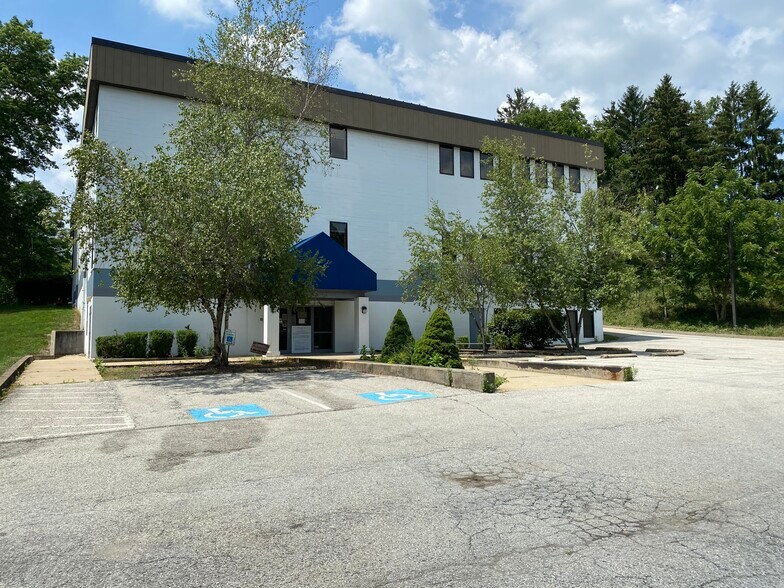 More Photos Of 1011 Old Salem Rd, Greensburg Office For Sale