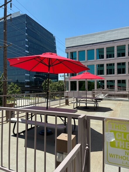 More Photos Of 2727 W Alameda Ave, Burbank Medical For Lease