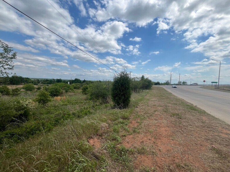 More Photos Of I-35 Frontage Rd @ Memorial, Oklahoma City Land For Sale