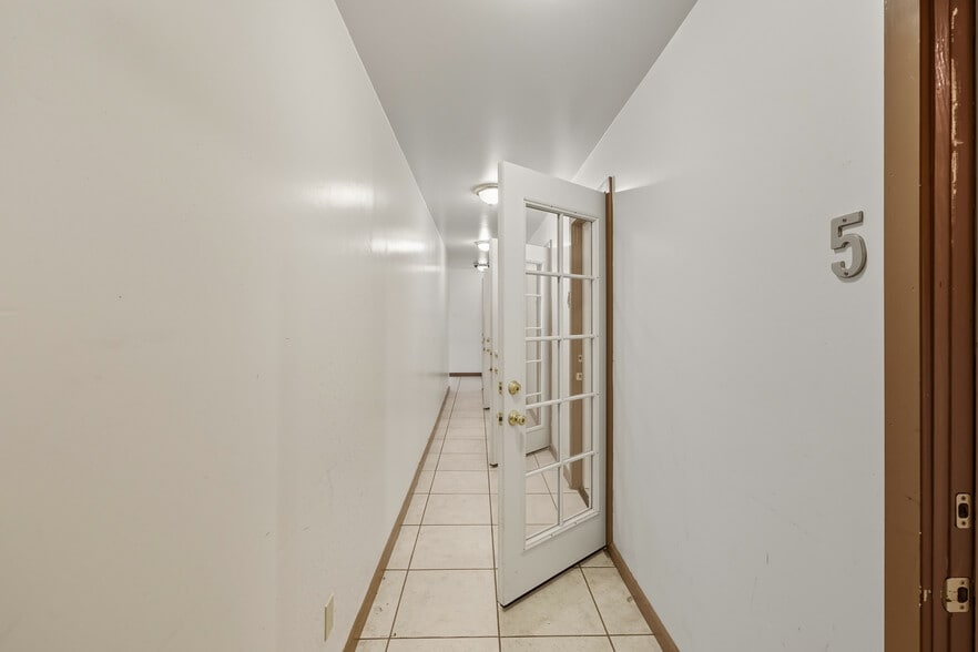 More Photos Of 328-332 W Main St, Merced Storefront For Lease