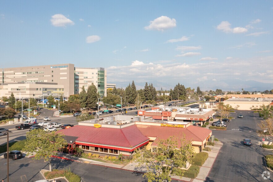 More Photos Of 17009 Valley Blvd, Fontana Unknown For Lease