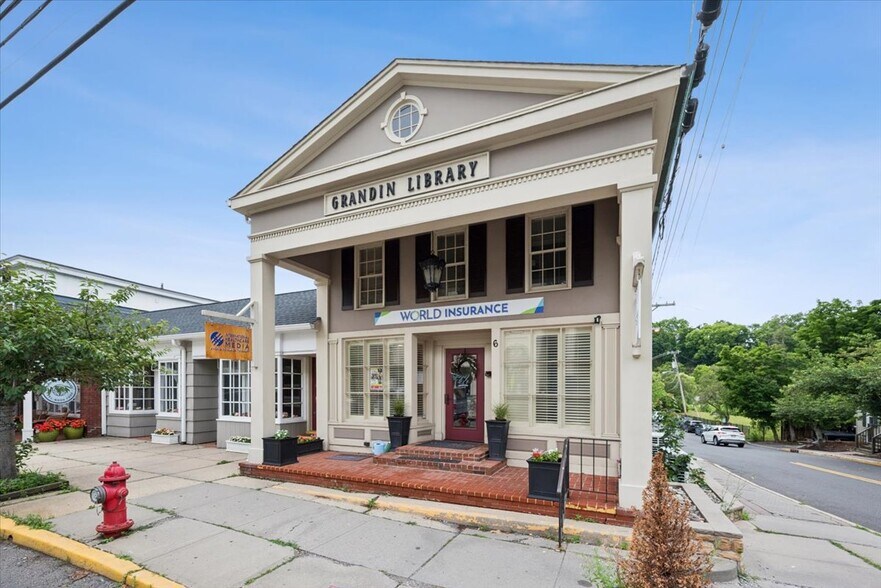 More Photos Of 6 Leigh St, Clinton Township Office For Sale