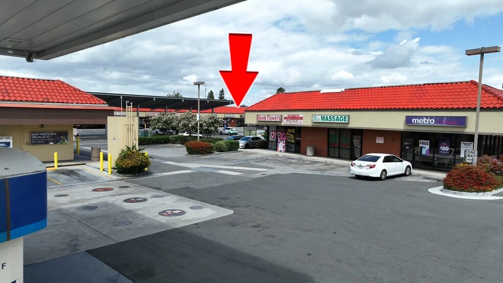 Primary Photo Of 3830 N Mckinley St, Corona Unknown For Lease