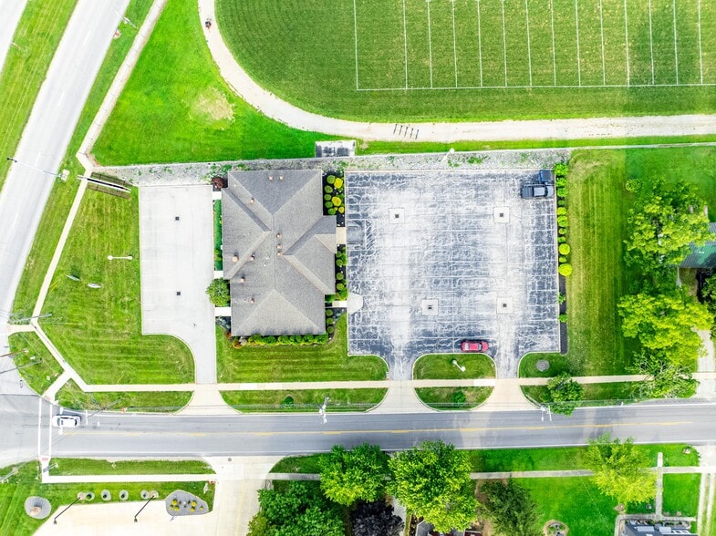 More Photos Of 136 N Ridge St, Monroeville Medical For Sale