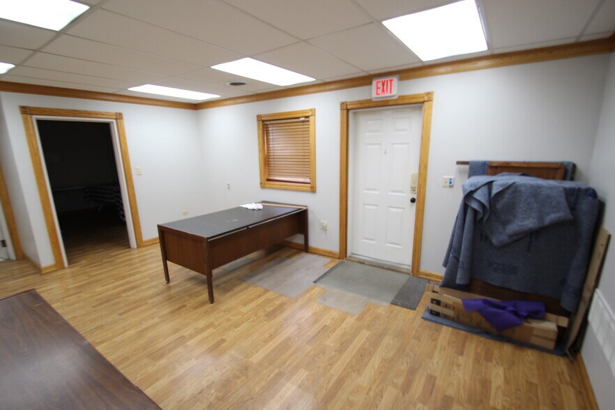 More Photos Of 3508 Brecksville Rd, Richfield Warehouse For Sale