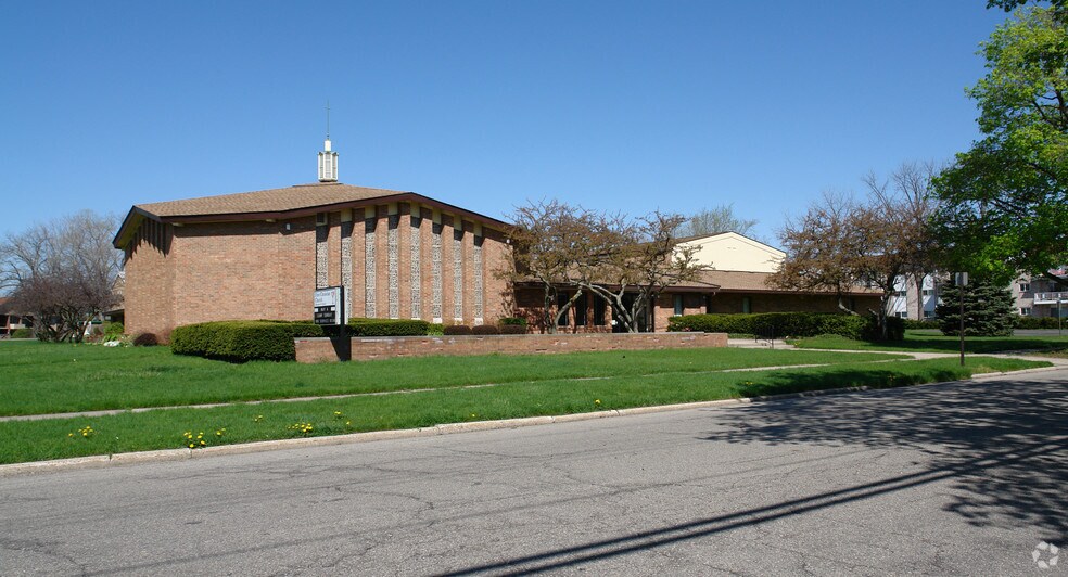 Primary Photo Of 1001 Chester Rd, Lansing Religious Facility For Lease