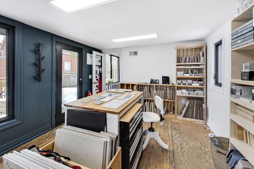 More Photos Of 578 Kingston Rd W, Ajax Office For Sale