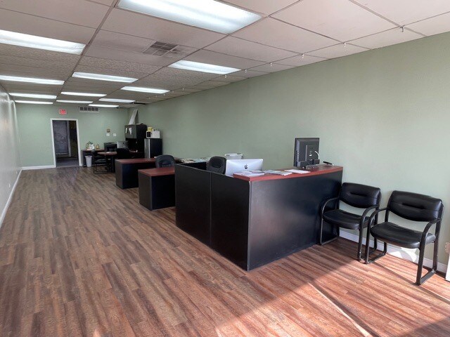 More Photos Of 4010 W 63rd St, Chicago Storefront For Lease