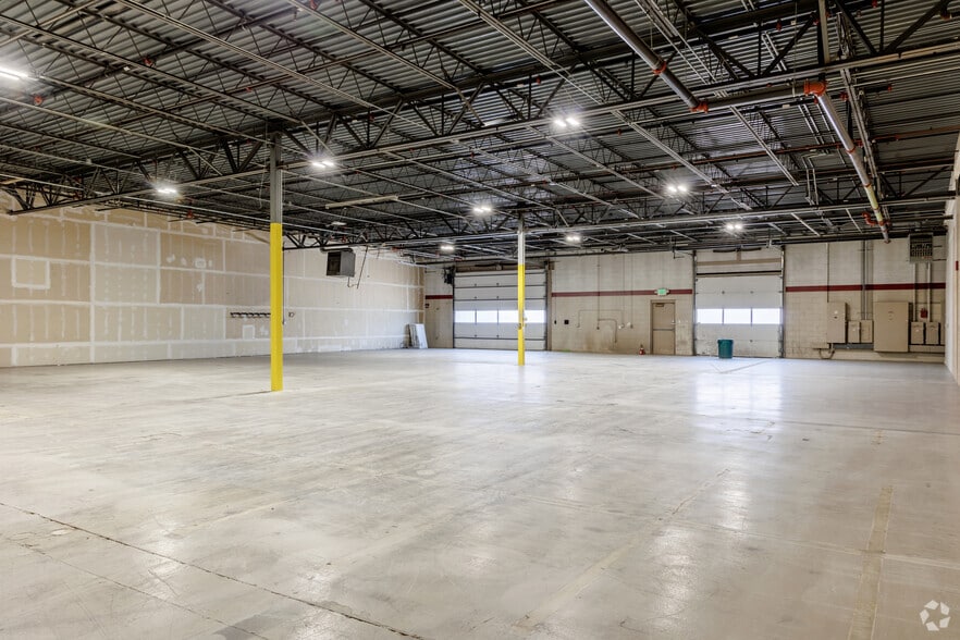 More Photos Of 15250 E 33rd Pl, Aurora Unknown For Lease