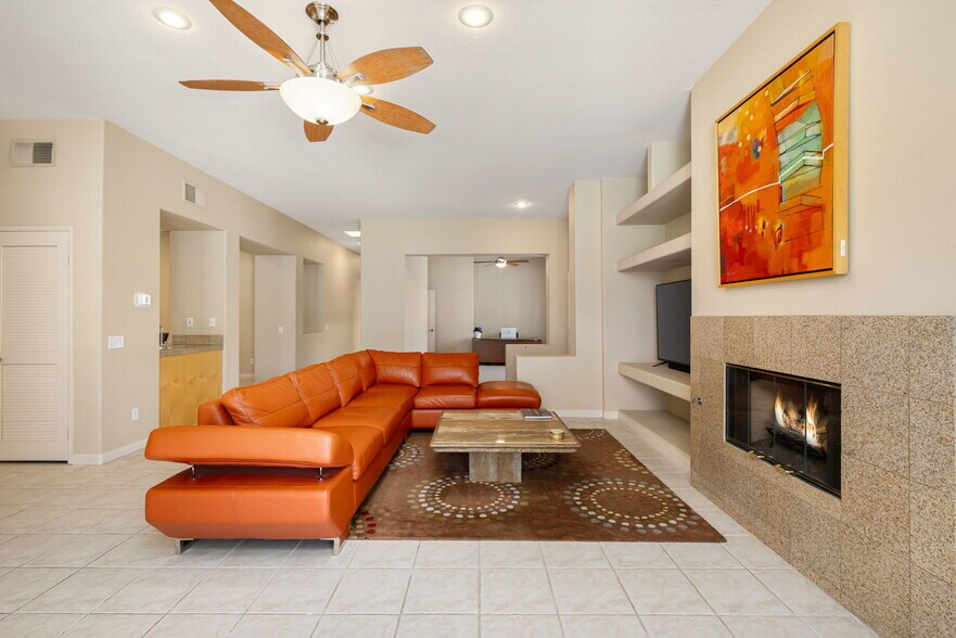 More Photos Of 285 Kavenish Dr, Rancho Mirage Apartments For Sale