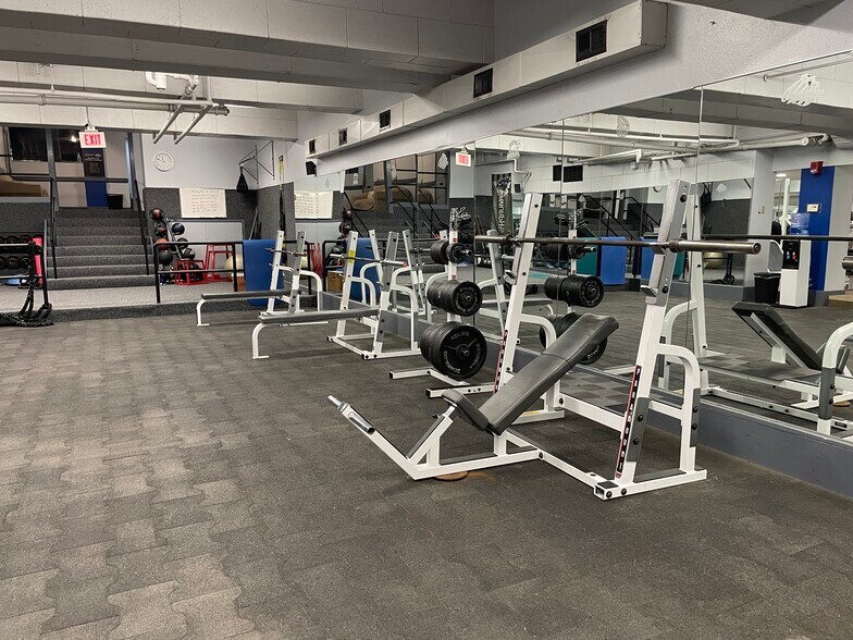 More Photos Of 400 Andrews St, Rochester Office For Lease