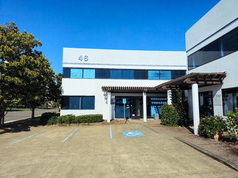 Primary Photo Of 46 Digital Dr, Novato Light Distribution For Sale