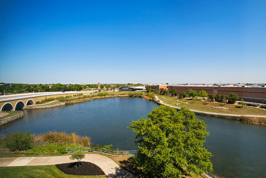 More Photos Of 1110 Discovery Blvd, Cedar Park Hotel For Sale