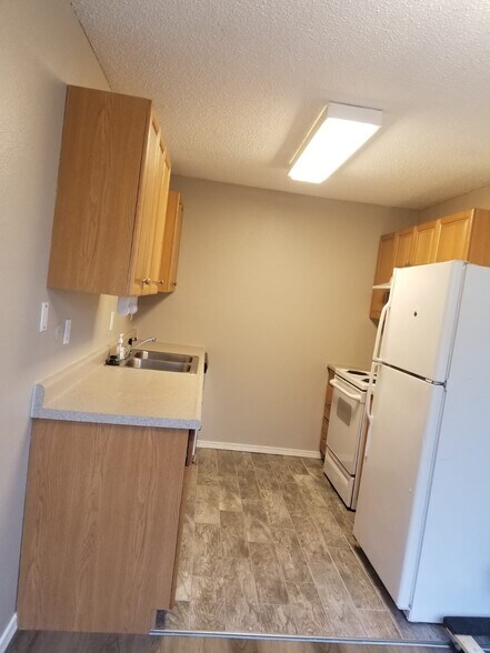 More Photos Of 4700 Falls View Ave, West Linn Apartments For Sale