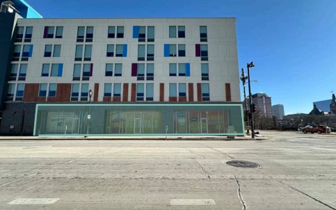 More Photos Of 1230 N Dr. Martin Luther King Jr. Dr, Milwaukee Hotel For Lease