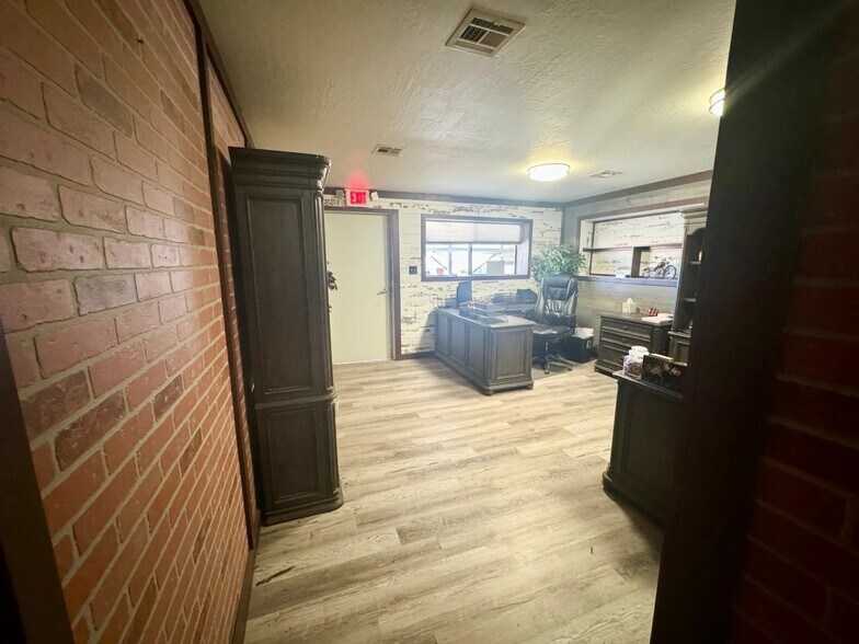 More Photos Of 3272 S 147th Pl, Gilbert Warehouse For Sale