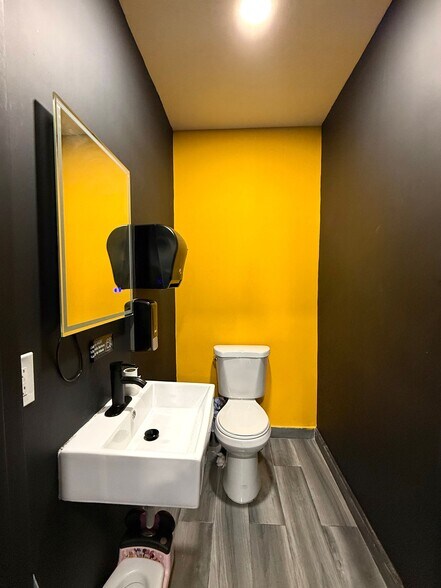 More Photos Of 201 Monticello Ave, Jersey City General Retail For Sale