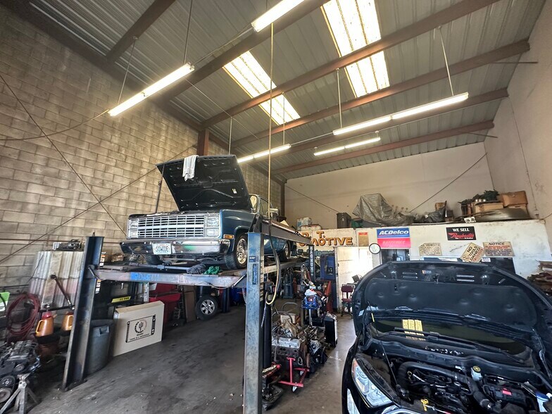 More Photos Of 87-166 Farrington Hwy, Waianae Auto Repair For Sale