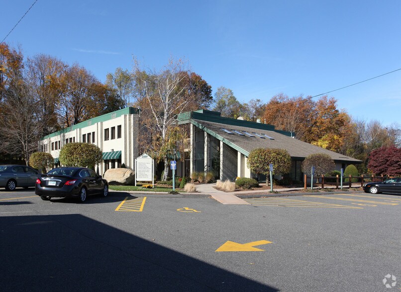 Primary Photo Of 2189 Silas Deane Hwy, Rocky Hill Office For Lease