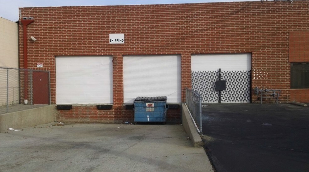 More Photos Of 9600 Lurline Ave, Chatsworth Warehouse For Sale