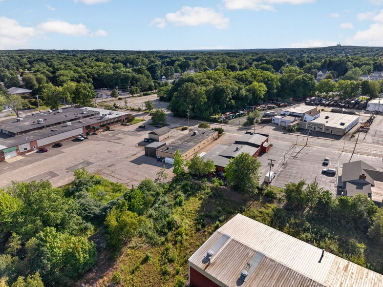 More Photos Of 234 O'Neil Blvd, Attleboro Manufacturing For Sale