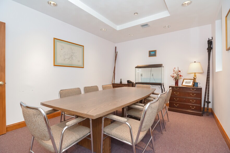 More Photos Of 19 Exchange St, Holliston Office For Lease