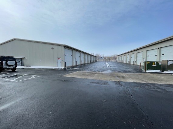 More Photos Of 3656 Stagecoach Rd, Longmont Warehouse For Sale