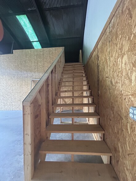 More Photos Of 2906 Woodlawn Rd, McKinney Unknown For Lease