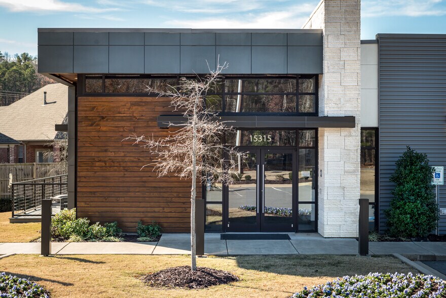 More Photos Of 15315 Kanis Rd, Little Rock Office For Sale