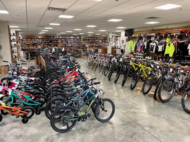 More Photos Of 2302 Turnpike St, North Andover General Retail For Sale