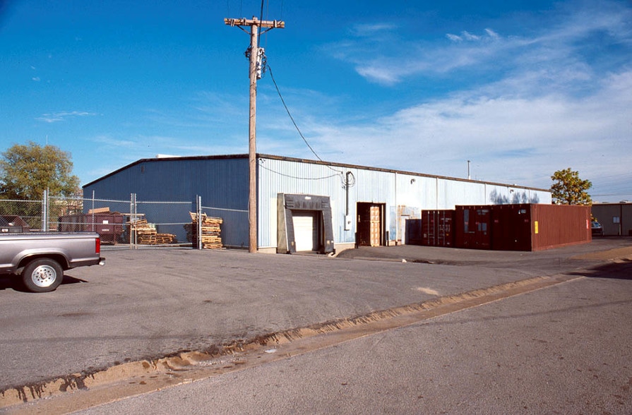 More Photos Of 1424 Talmage, Saint Louis Warehouse For Lease