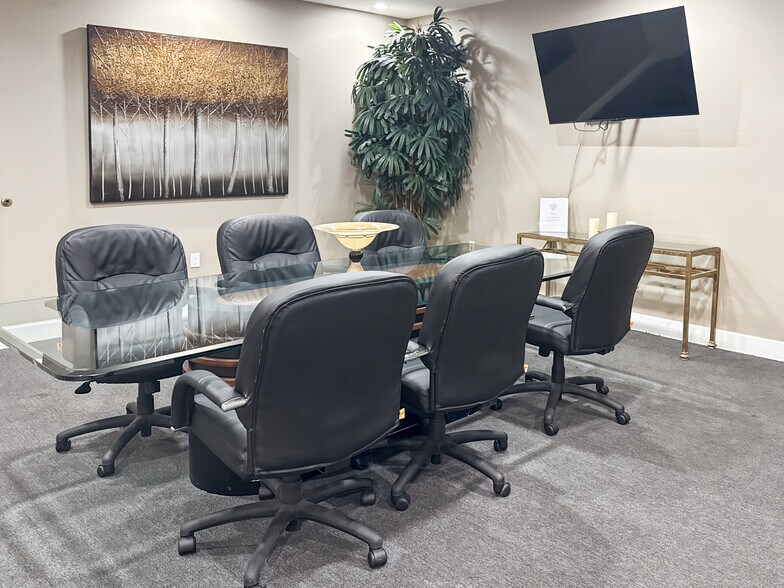 More Photos Of 6787 W Tropicana Ave, Las Vegas Coworking Space