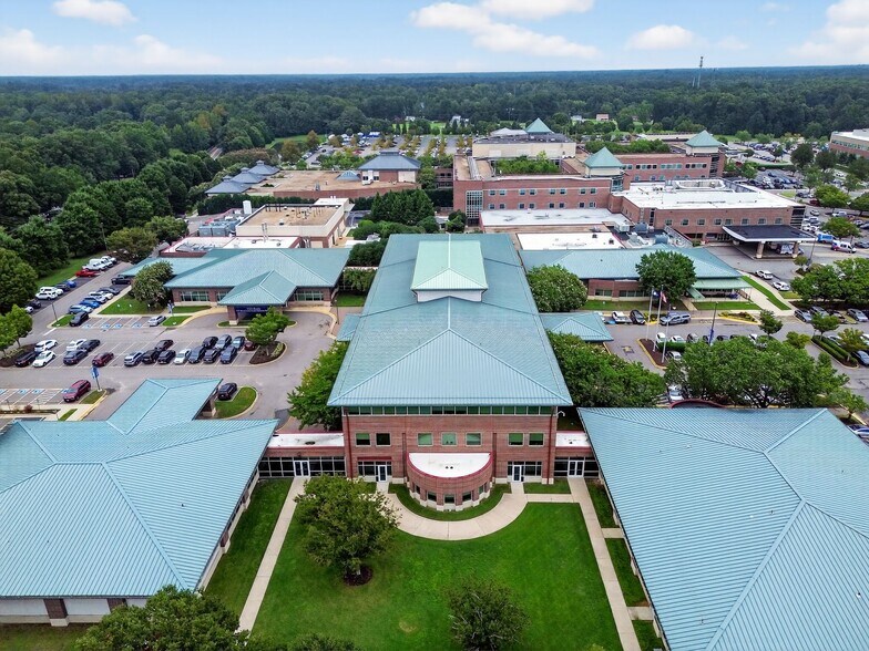 More Photos Of 8220 Meadowbridge Rd, Mechanicsville Medical For Lease