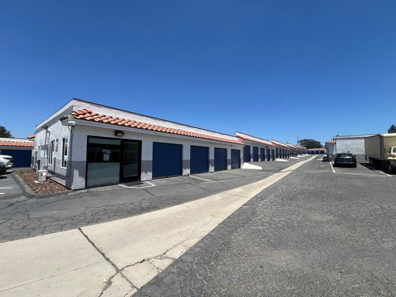 More Photos Of 28365 Cole Grade Rd, Valley Center Self Storage For Sale