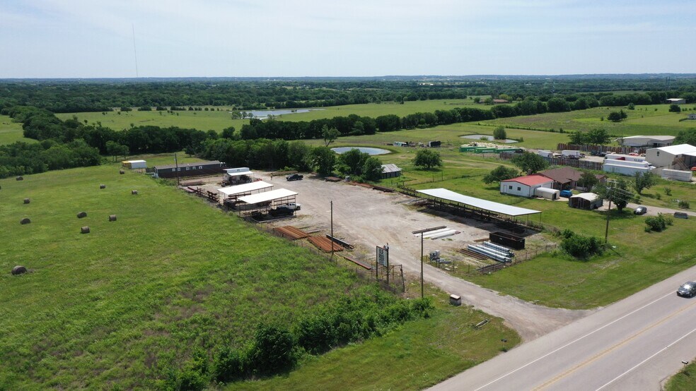 More Photos Of 8340 State Highway 78 N, Blue Ridge General Retail For Sale