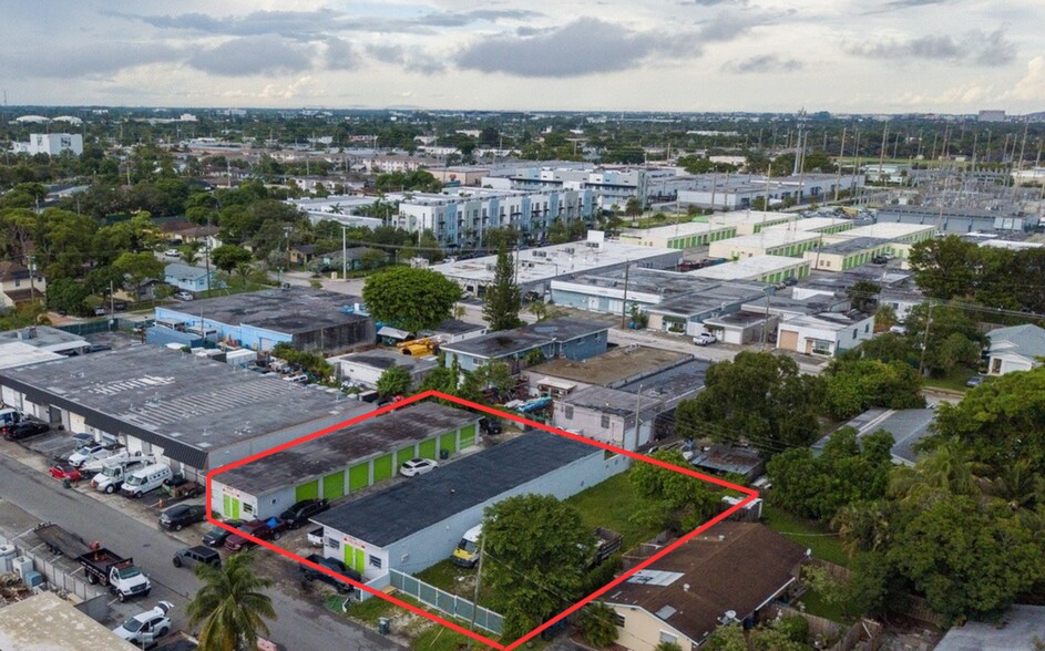 Primary Photo Of 537-549 NE 34th St, Oakland Park Distribution For Sale