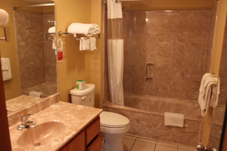 More Photos Of 4109 Padre Blvd, South Padre Island Hotel For Sale