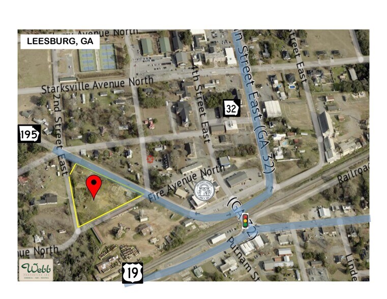 More Photos Of 114 4th St, Leesburg General Retail For Sale