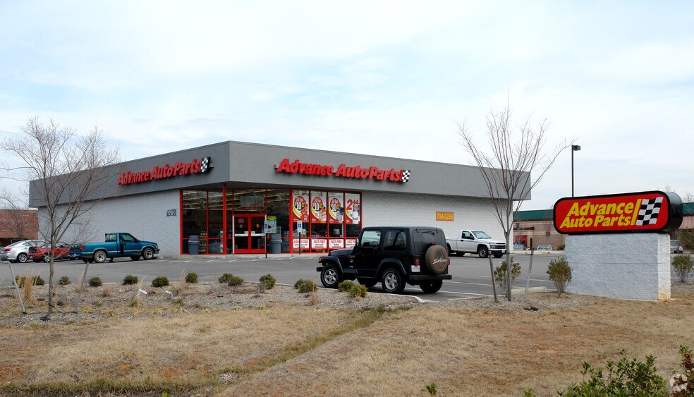 More Photos Of 1800 South Creek One, Powhatan Unknown For Lease