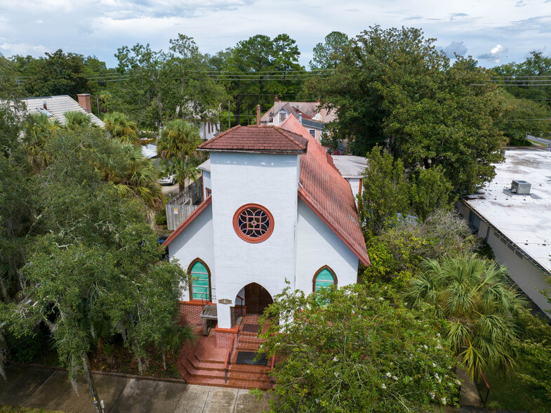 Primary Photo Of 619 NE 1st St, Gainesville Religious Facility For Sale