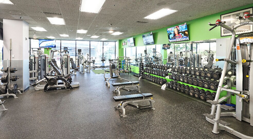 More Photos Of 1401 S Brentwood Blvd, Brentwood Office For Lease