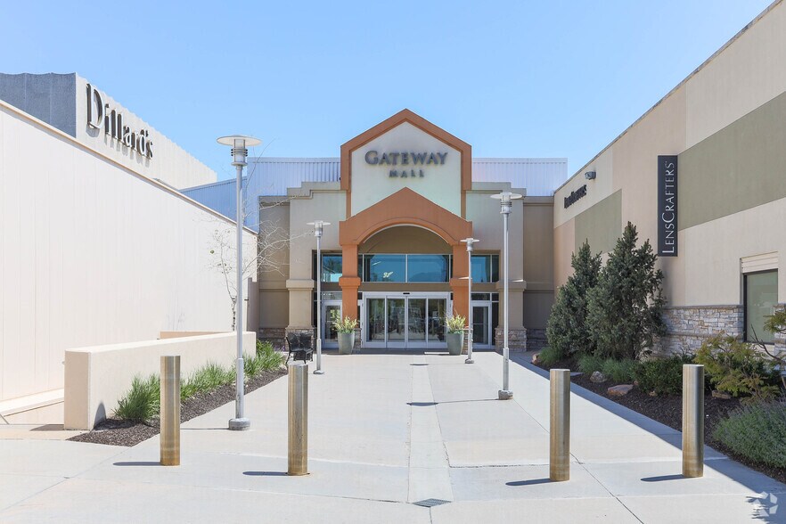 More Photos Of 6100 O St, Lincoln Unknown For Lease