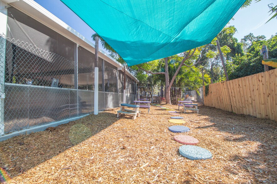 More Photos Of 17162 Toledo Blade Blvd, Port Charlotte Medical For Sale
