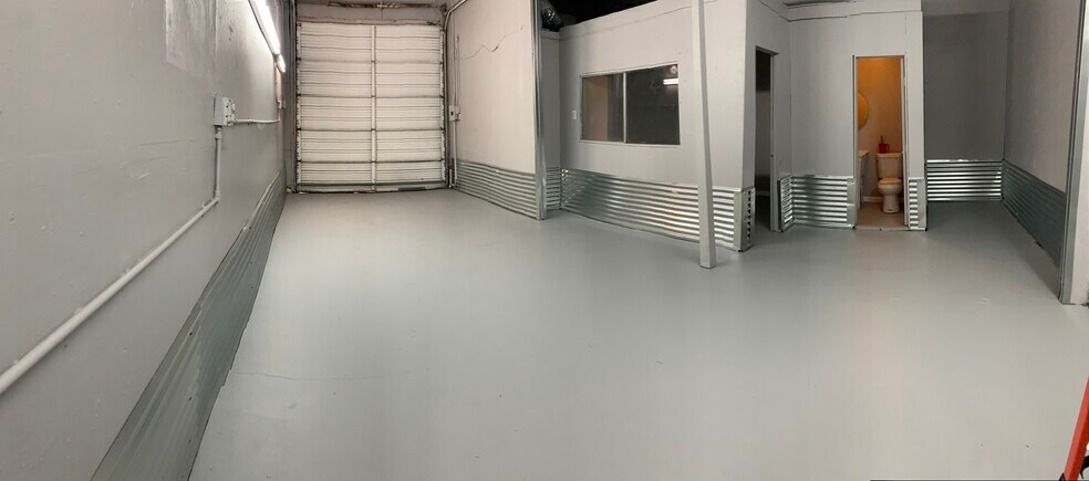 More Photos Of 2715 Highway 95, Bullhead City Self Storage For Lease