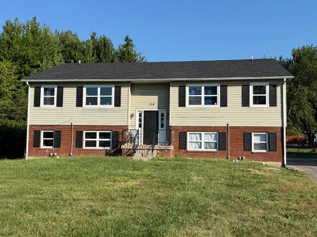 Primary Photo Of 178 Pine Valley Dr, Elizabethtown Apartments For Sale